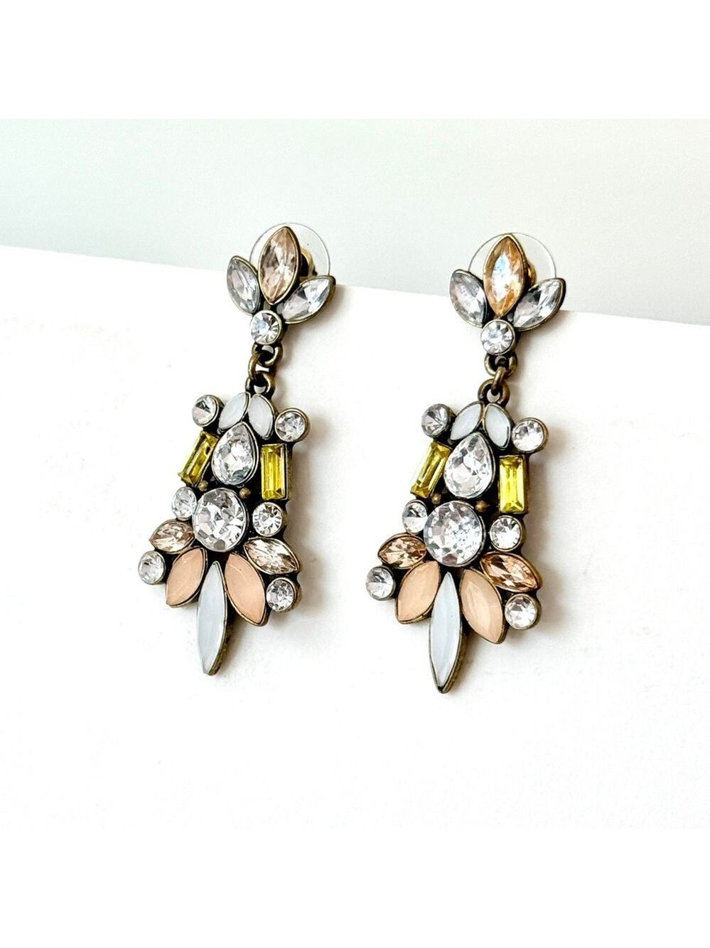 LEE ANGEL for NEIMAN MARCUS Peach Crystal Drop Garden Earrings | NWT